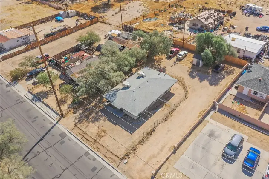 529 W Church Avenue, Ridgecrest, CA 93555 - #2