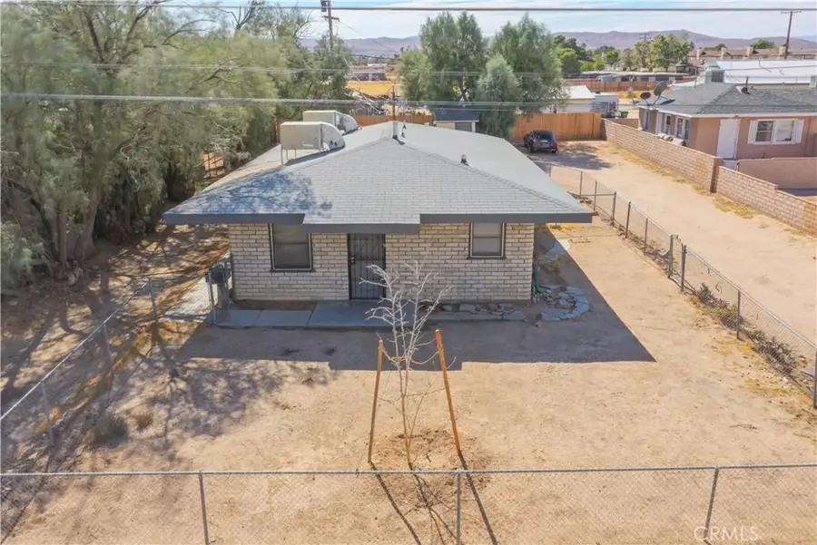 529 W Church Avenue, Ridgecrest, CA 93555 - #3