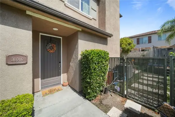 28360 Mirabelle Lane, Saugus, CA 91350