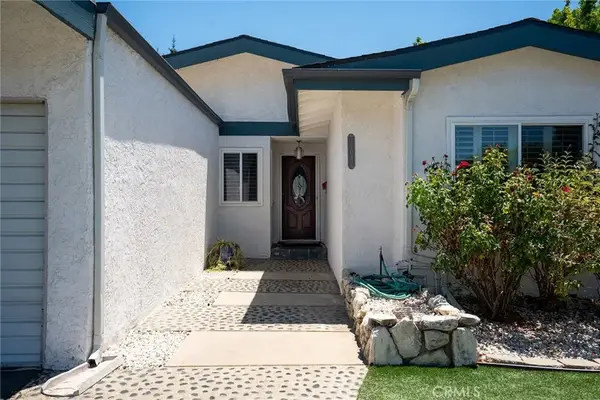 13042 Aetna Street, Valley Glen, CA 91401