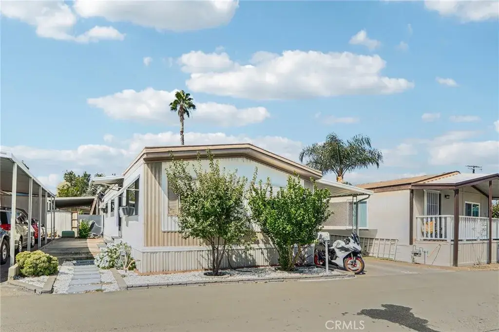 6545 Wilbur #86, Reseda, CA 91335 - #1