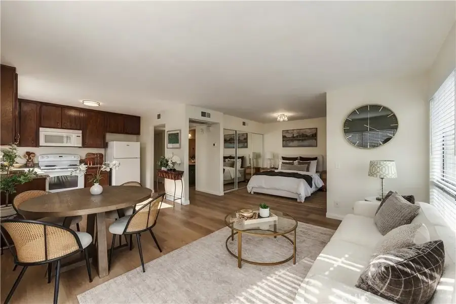 290 Sequoia Court #36, Thousand Oaks, CA 91360 - #2