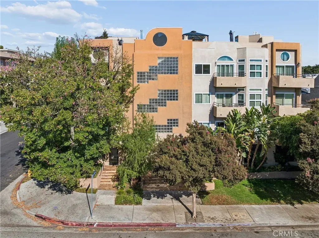 4230 Colfax #304, Studio City, CA 91604 - #1