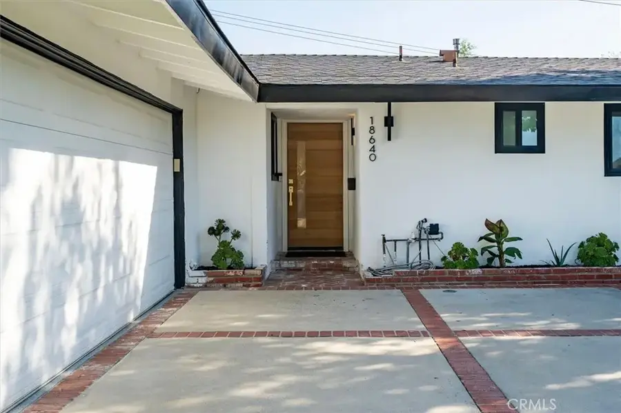 18640 Kimbrough Street, Canyon Country, CA 91351 - #2