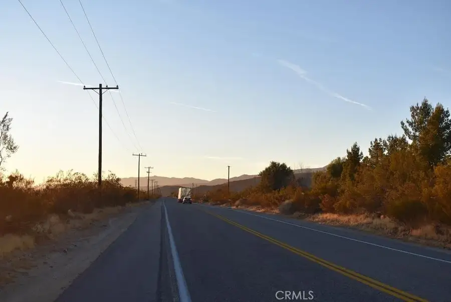 6000 W Backus, Mojave, CA 93501 - #2