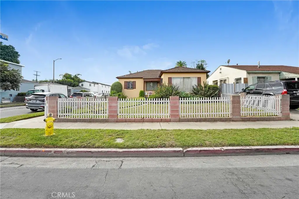 358 E 104th, Los Angeles, CA 90003 - #1