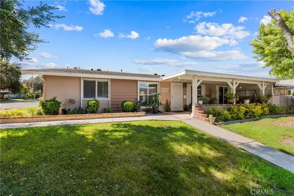 19229 Avenue Of The Oaks #A, Newhall, CA 91321