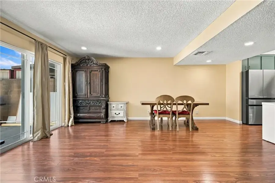 6629 Wilbur Avenue #22, Reseda, CA 91335 - #3