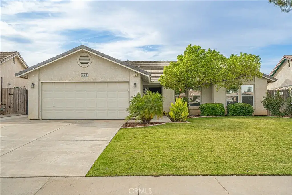 625 Meadow Grove Ct, Bakersfield, CA 93308 - #1