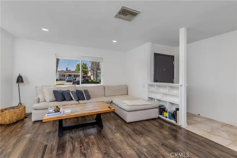 24131 Kittridge, West Hills, CA 91307 - #3