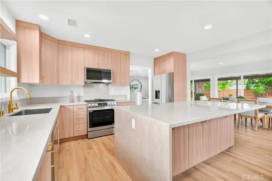 10500 Monogram, Granada Hills, CA 91344 - #3