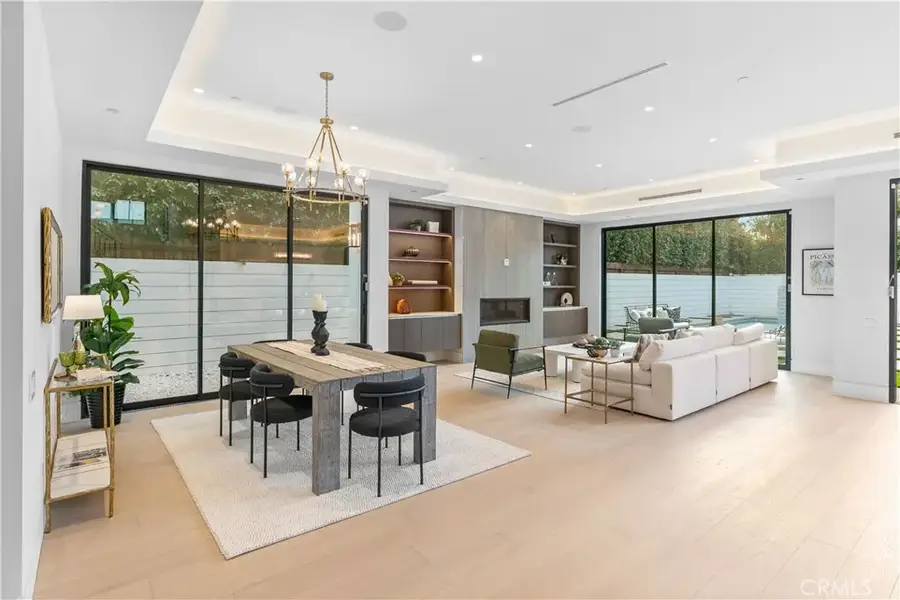 4437 Calhoun Avenue, Sherman Oaks, CA 91423 - #2