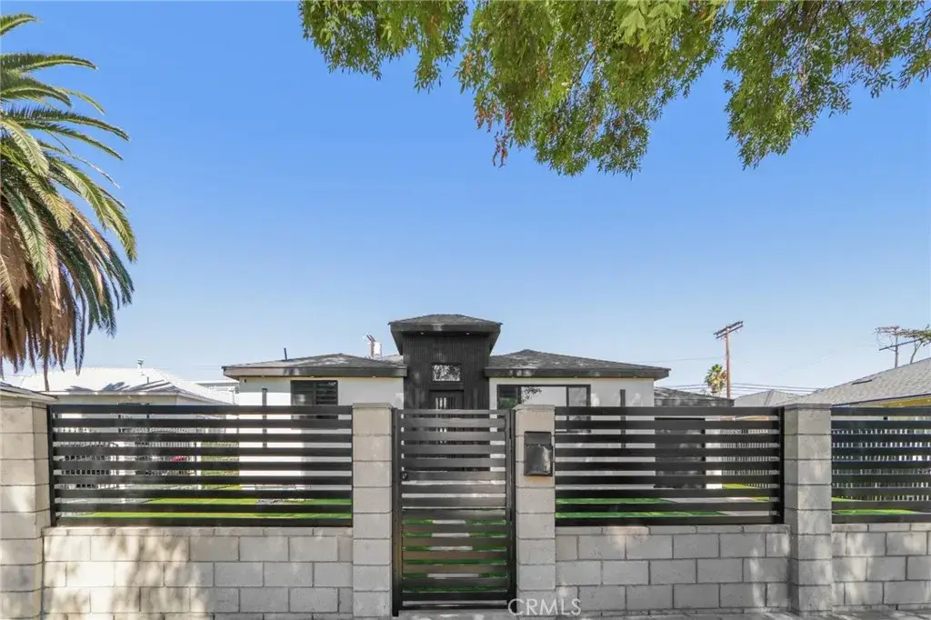 14235 Burton, Panorama City, CA 91402 - #1