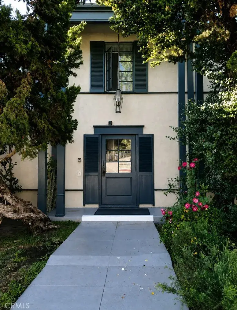 1600 E Broadway, Glendale, CA 91205 - #2