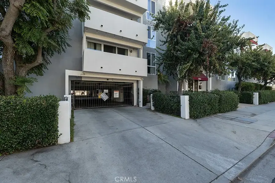 5454 Zelzah Avenue #204, Encino, CA 91316 - #3