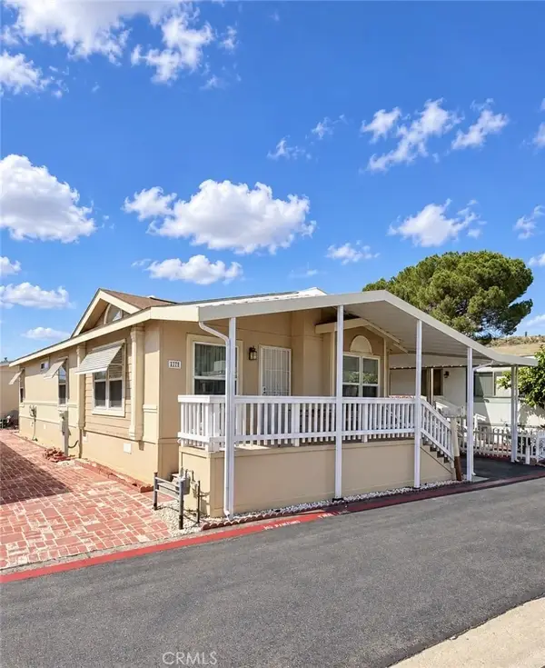 18323 Soledad Canyon #17, Canyon Country, CA 91387