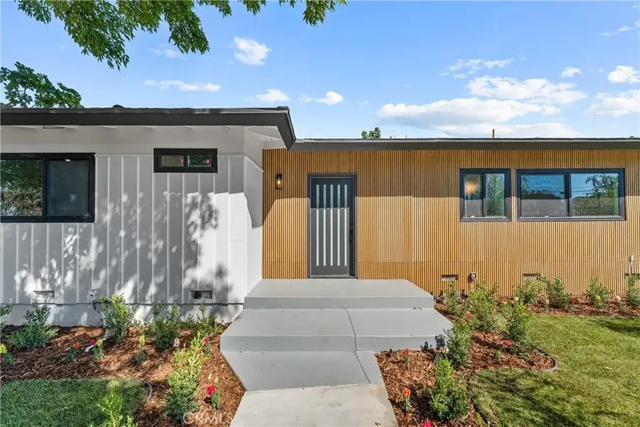 16043 Tuba Street, North Hills, CA 91343 - #2