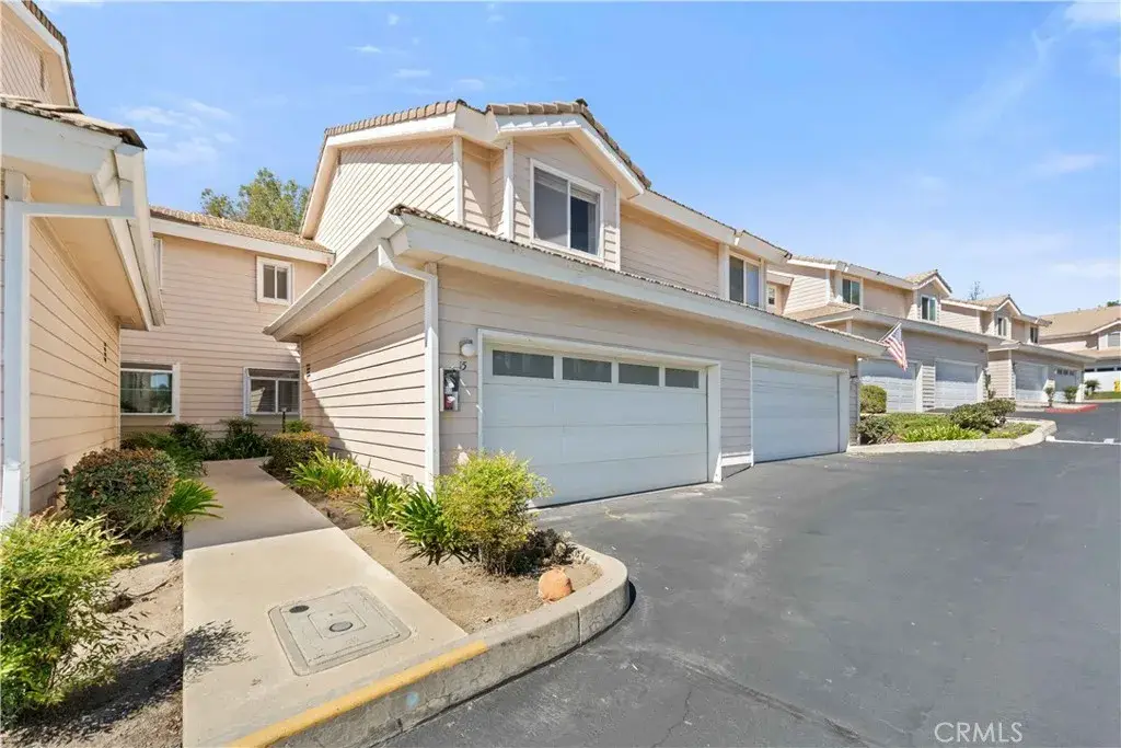 2762 Erringer #15, Simi Valley, CA 93065 - #1