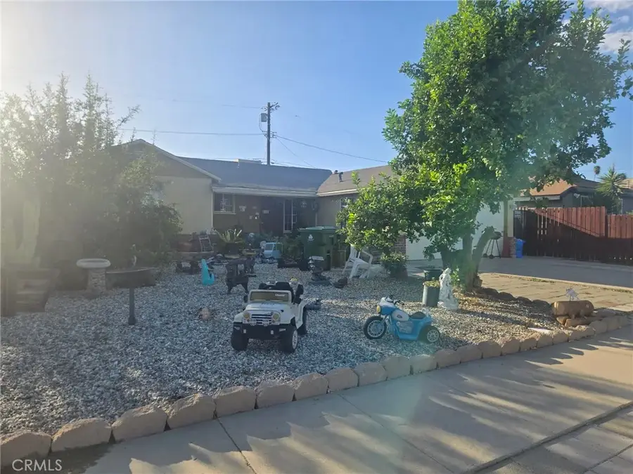 7057 Aura Avenue, Reseda, CA 91335 - #2
