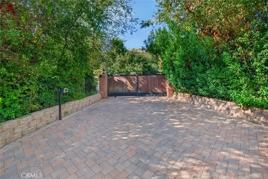 2311 Stonyvale, Tujunga, CA 91042 - #2