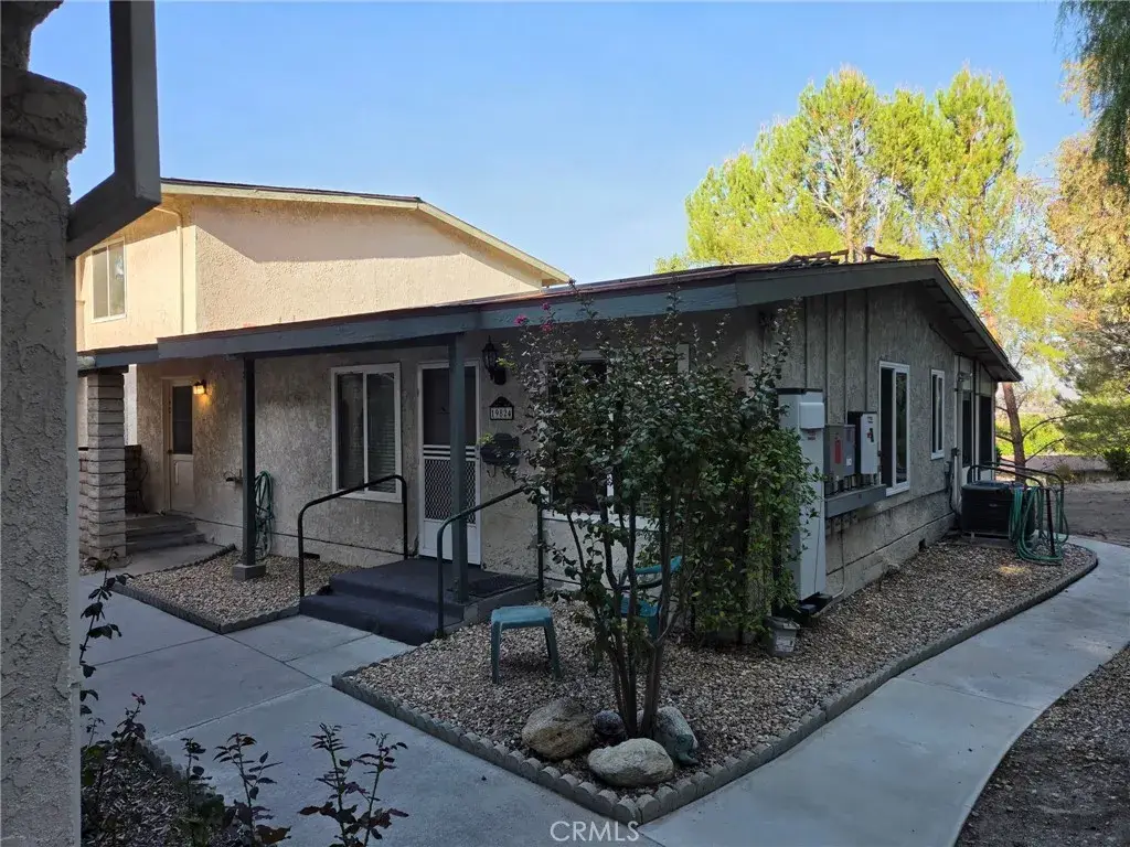 19824 Spanish Oak Drive, Newhall, CA 91321 - #1