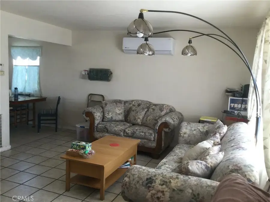 10345 E Palmdale, Sun Village, CA 93591 - #3