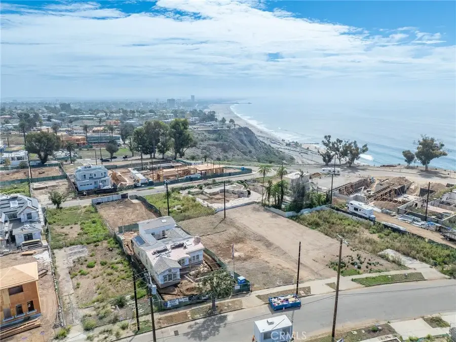 338 Mount Holyoke, Pacific Palisades, CA 90272 - #2