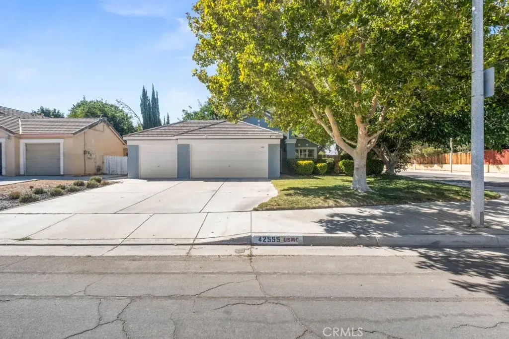 42555 La Gabriella Drive, Lancaster, CA 93536 - #1