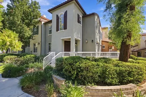 28165 Ashbrook, Valencia, CA 91354
