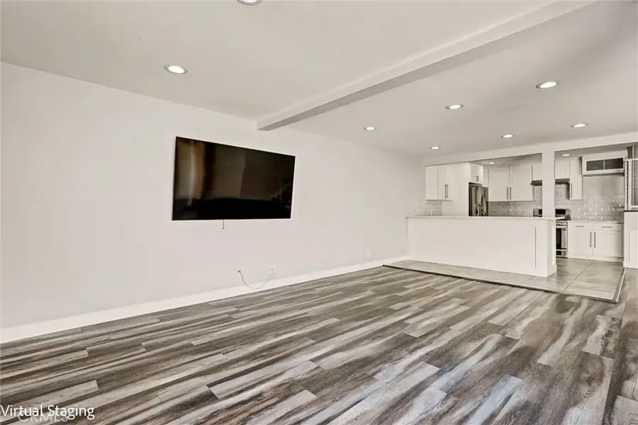 7924 Woodman Avenue #22, Panorama City, CA 91402 - #2