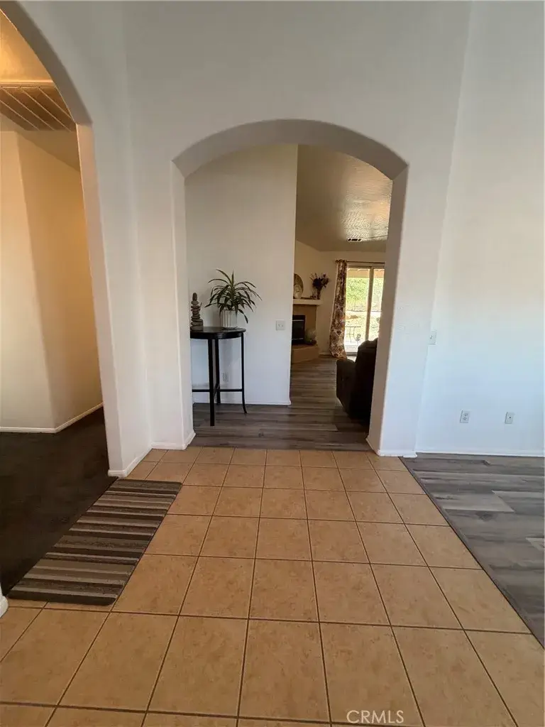 17071 Tokata Road, Apple Valley, CA 92307 - #3