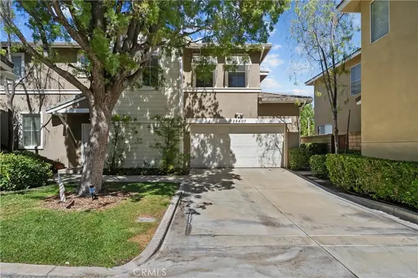 28407 Meadowlark Court, Valencia, CA 91354