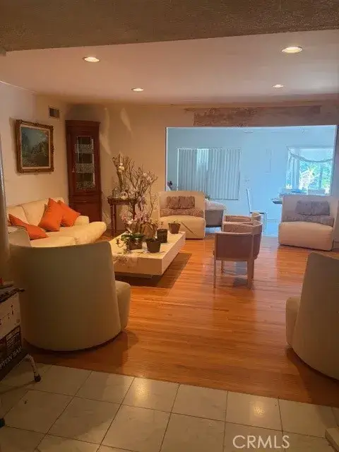 10210 Encino Avenue, Northridge, CA 91325 - #3