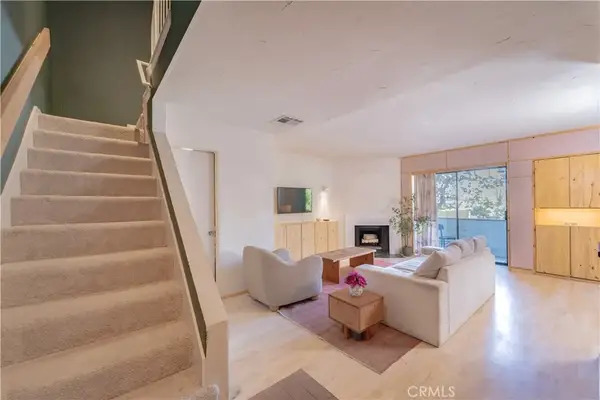 8516 Cadillac Avenue #8, Los Angeles, CA 90034