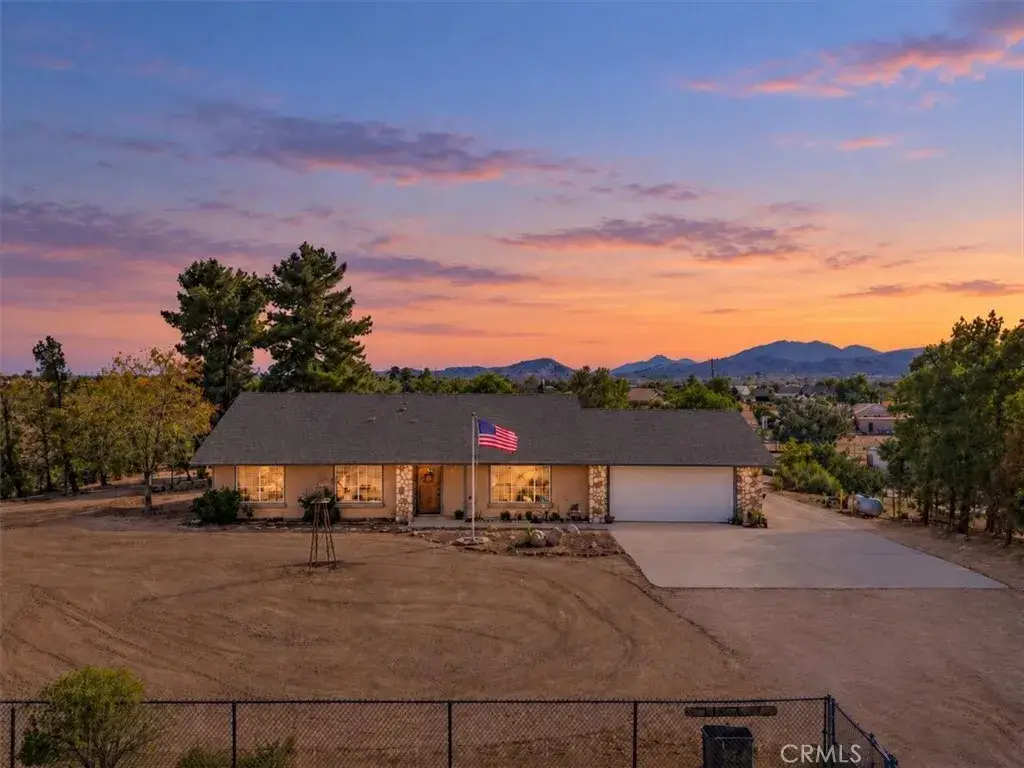6433 Sunnyslope Road, Phelan, CA 92371 - #1