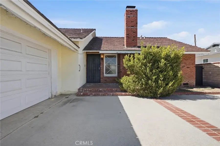 7321 Leescott Avenue, Van Nuys, CA 91406 - #2