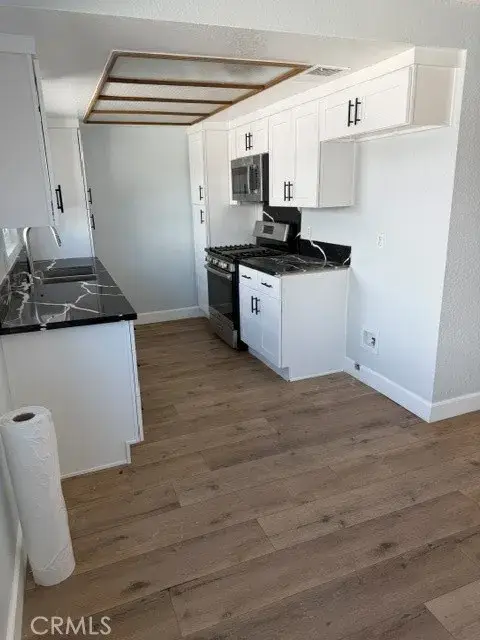 14287 Foothill, Sylmar, CA 91342 - #3