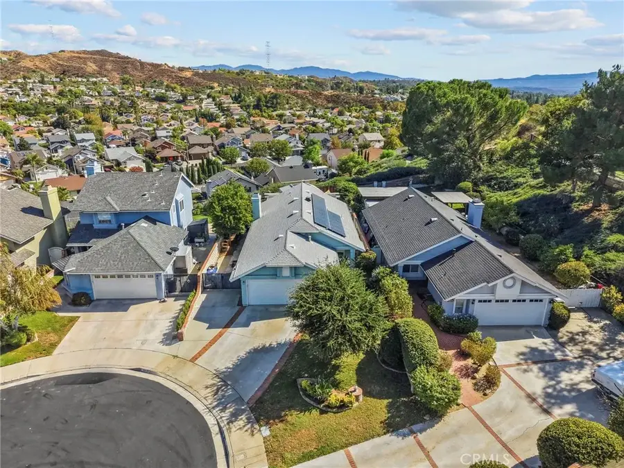 22802 Acacia Court, Saugus, CA 91390 - #2