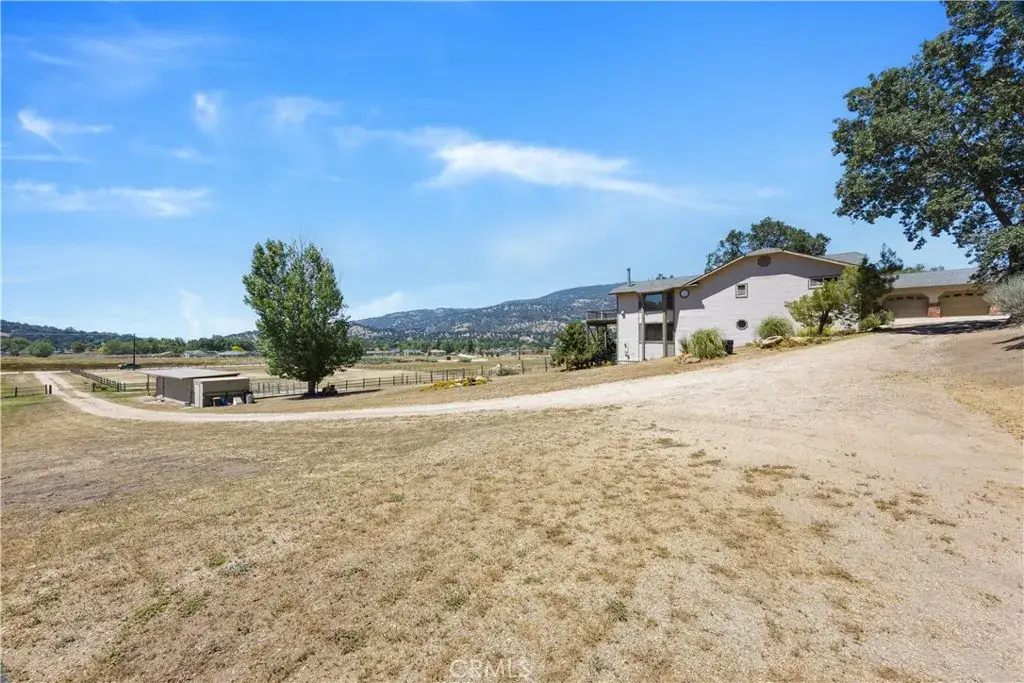 29640 S Lower Valley, Tehachapi, CA 93561 - #1