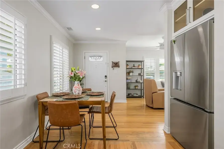 17527 Lemay Place, Lake Balboa, CA 91406 - #3