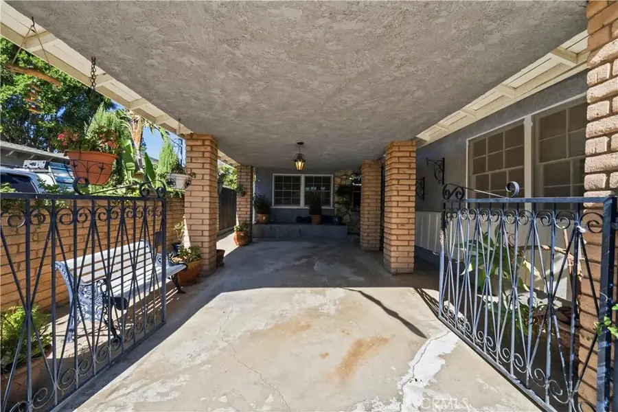 15253 La Valle Street, Sylmar, CA 91342 - #2