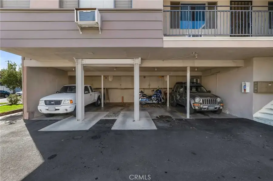 10413 Parr, Sunland, CA 91040 - #2