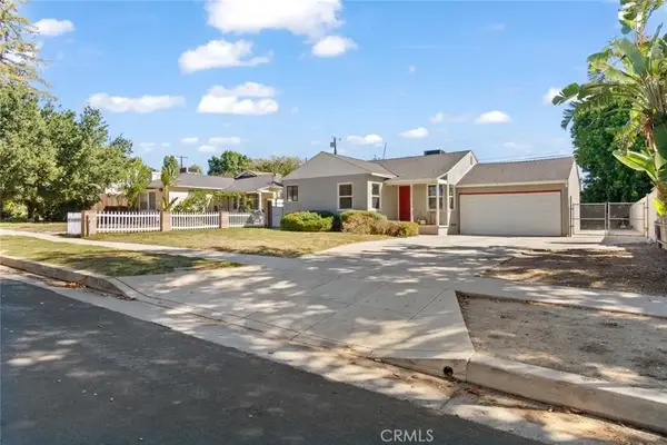 8944 Darby Avenue, Northridge, CA 91325