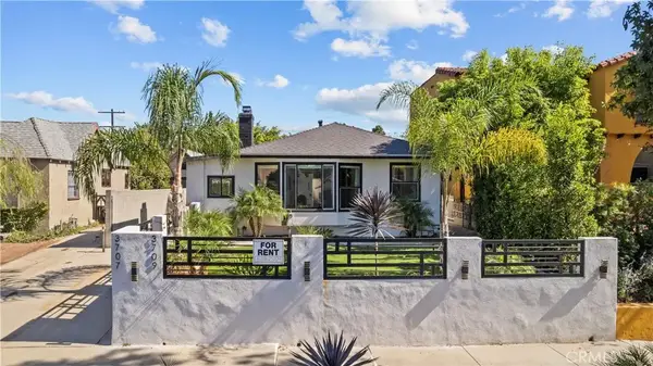 3707 Valleybrink Road, Los Angeles, CA 90039