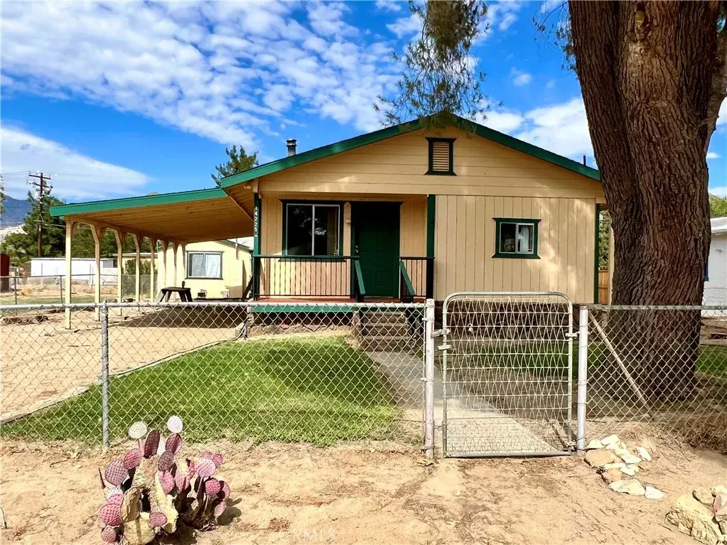 14225 Polaris, Weldon, CA 93283 - #1