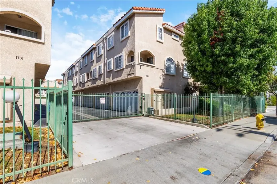 1727 W 149th Street #E, Gardena, CA 90247 - #2