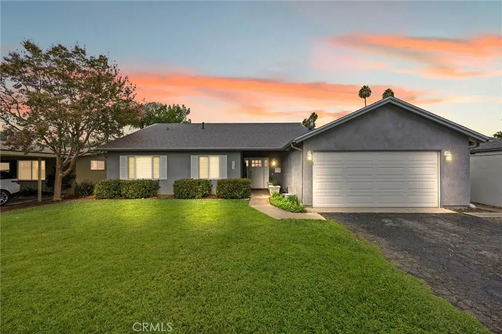 6459 Aldea Avenue, Lake Balboa, CA 91406 - #1