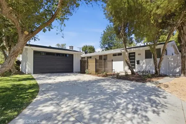 20253 Hamlin St, Winnetka, CA 91306