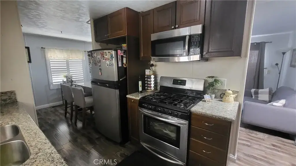 20652 Lassen #114, Chatsworth, CA 91311 - #1