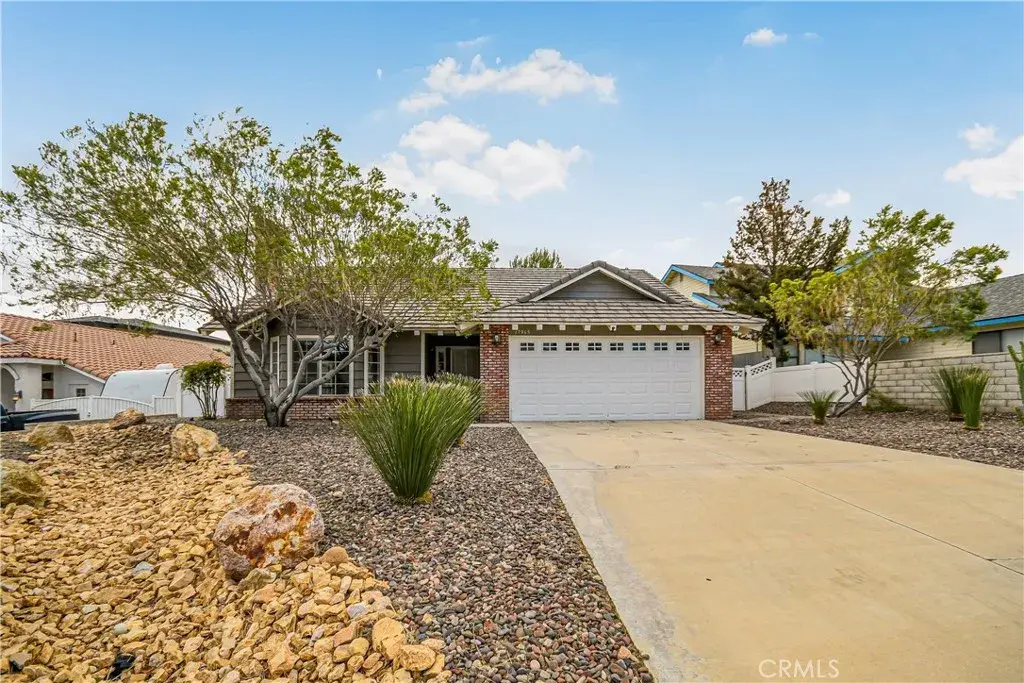 17965 Vista Point, Victorville, CA 92395 - #1